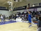 John Jenkins shoots in the finals