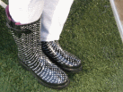 Stat_shoes.JPG